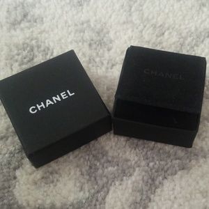Chanel ring box